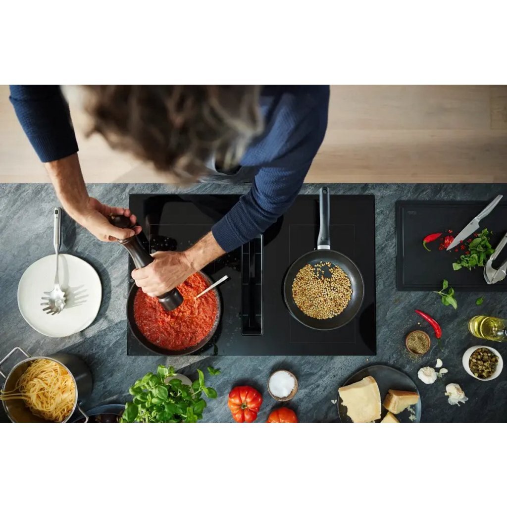 Fissler Essential Koekenpan 20 cm Zwart - Image 2