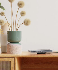 Alternative view of Hama Draadloze Qi2-Oplader Inductieve Oplaadpad 15W Zwart