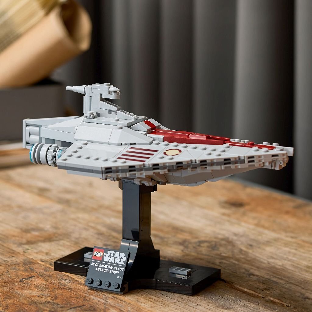 Lego 75404 Star Wars Acclamator-Class Assault Ship - Image 4