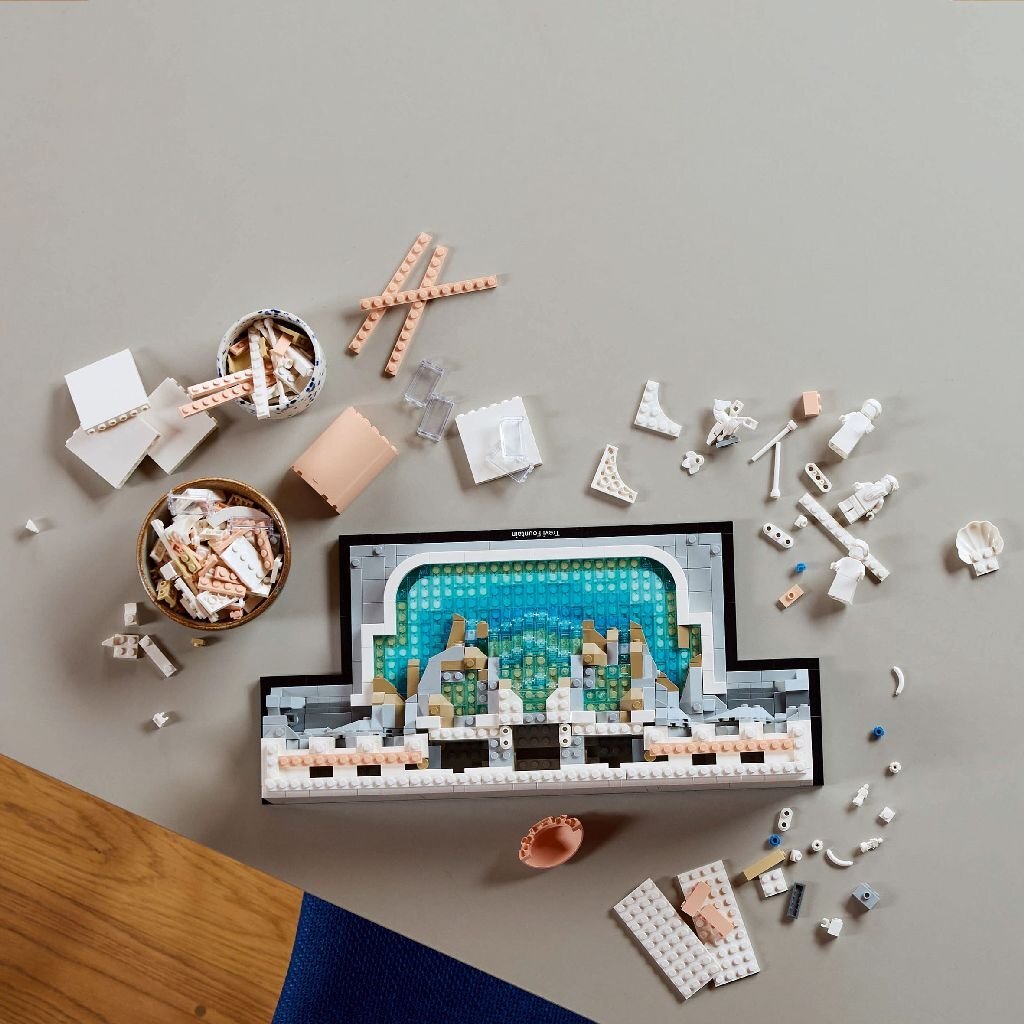 Lego Architecture 21062 Trevifontein - Image 3