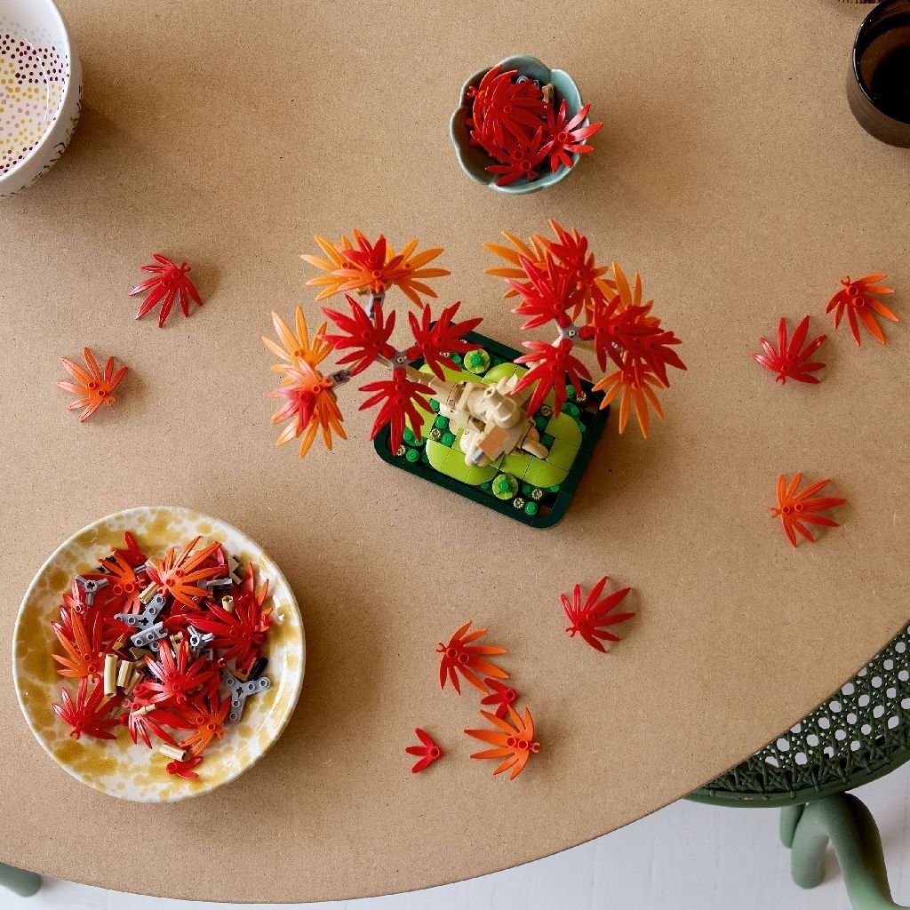 Lego Botanical 10348 Esdoorn Bonsaiboompje - Image 3