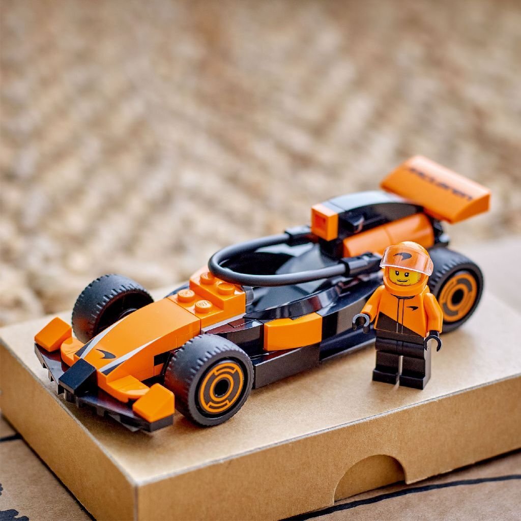 Lego City 60442 F1 Coureur met Mclaren Racewagen - Image 4