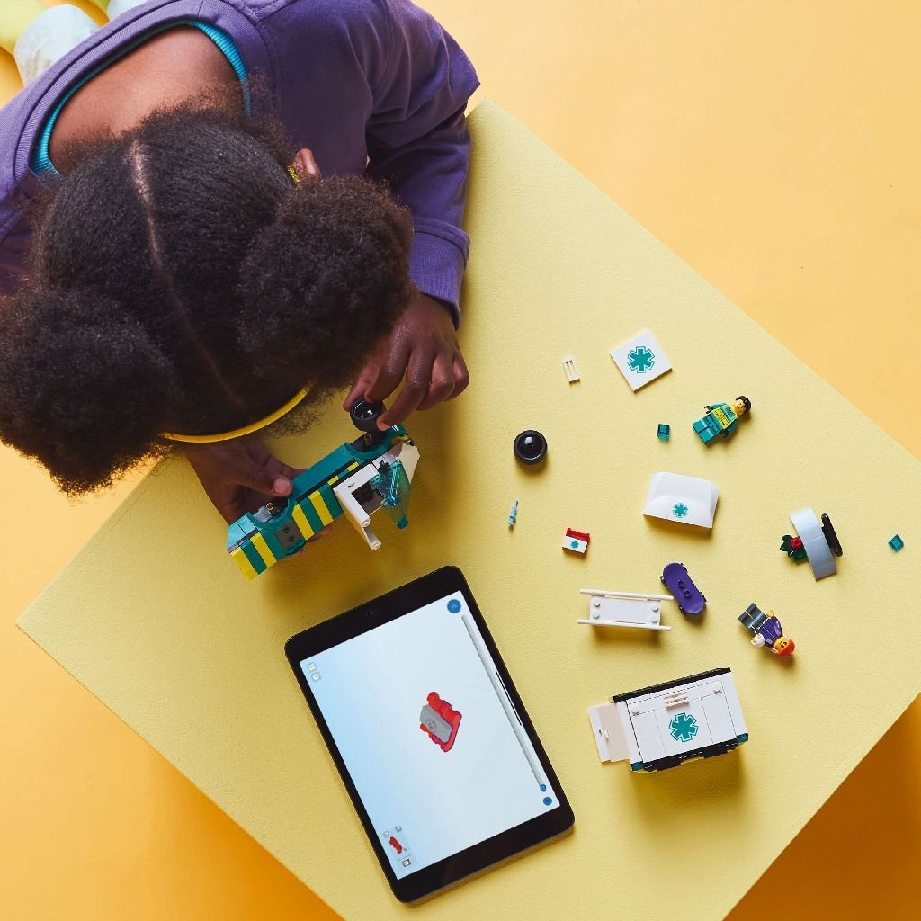 Lego City 60451 Great Vehicles Ambulance - Image 4