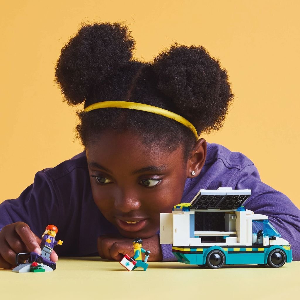 Lego City 60451 Great Vehicles Ambulance - Image 5