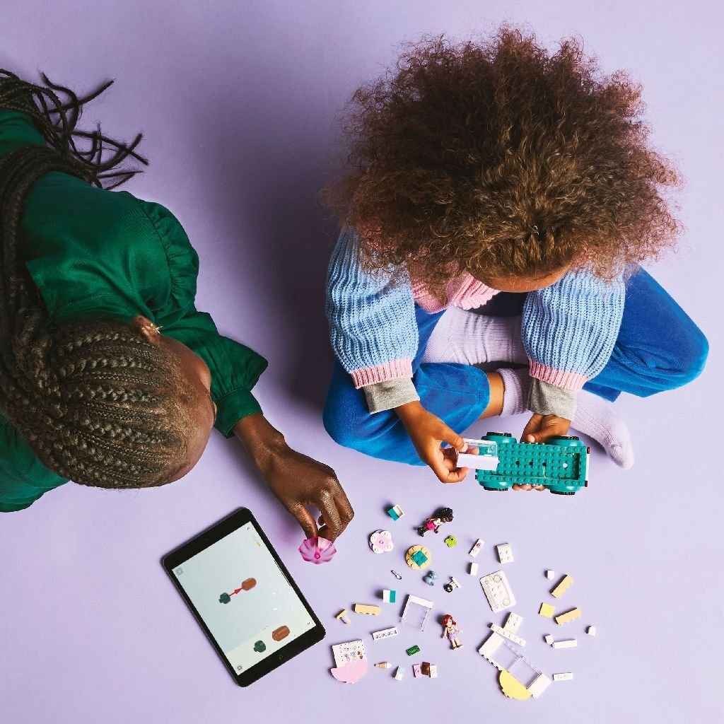 Lego Friends 42644 Heartlake City IJscotruck - Image 4