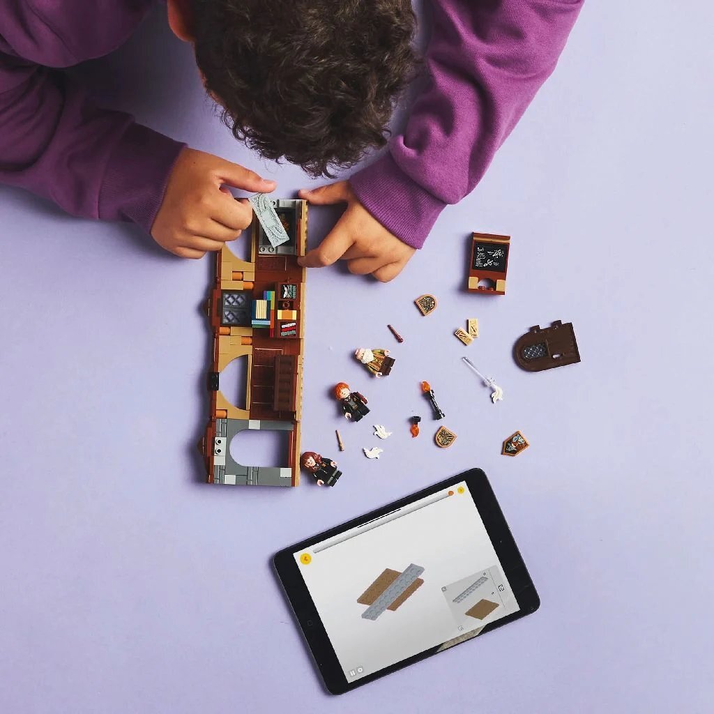 Lego Harry Potter 76442 Kasteel Zweinstein Toverspreukenles - Image 3