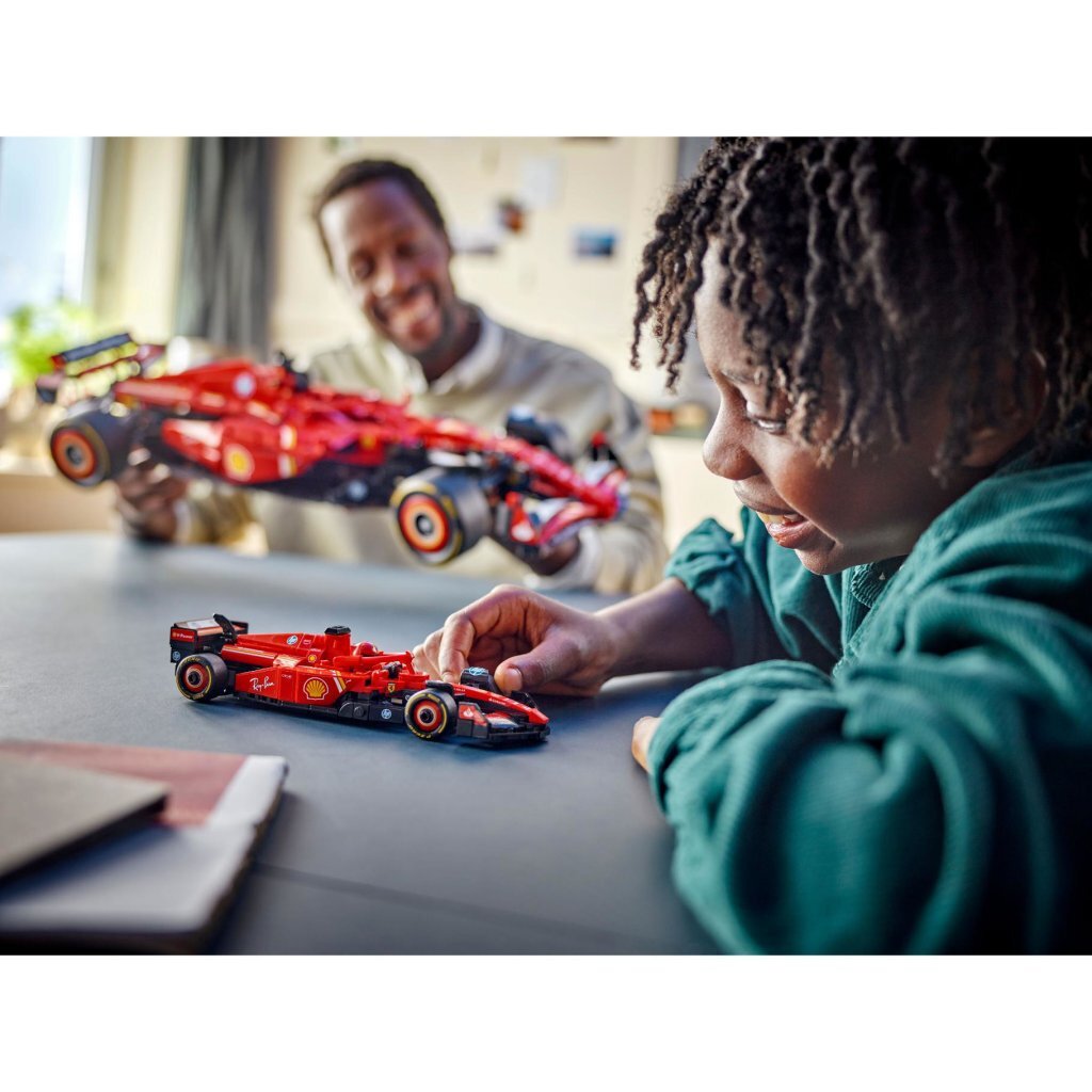 Lego Technic 42207 Ferrari SF-24 F1 Auto - Image 3