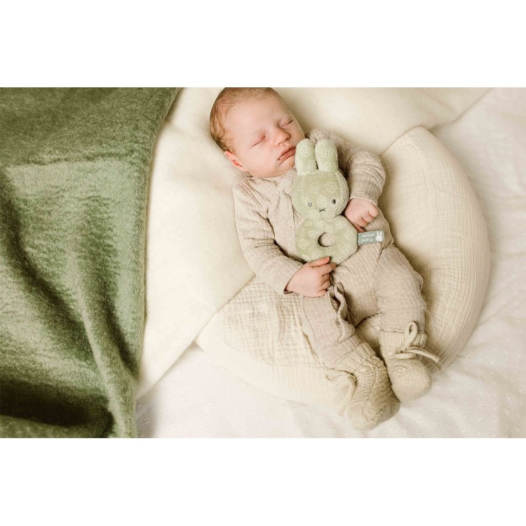 Nijntje Pluche Rammelaar Groen - Image 2