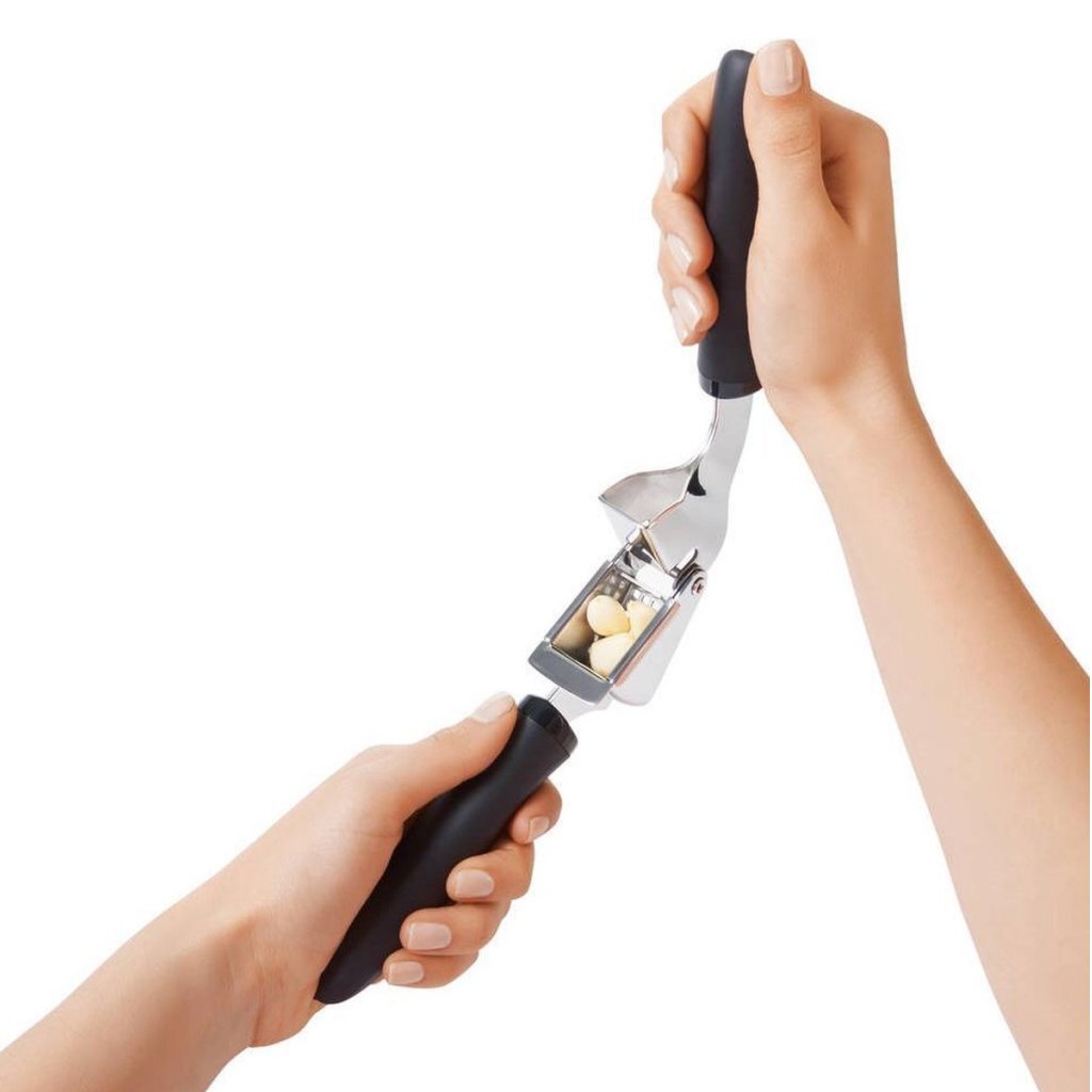 OXO SoftWorks Knoflookpers RVS/Zwart - Image 3