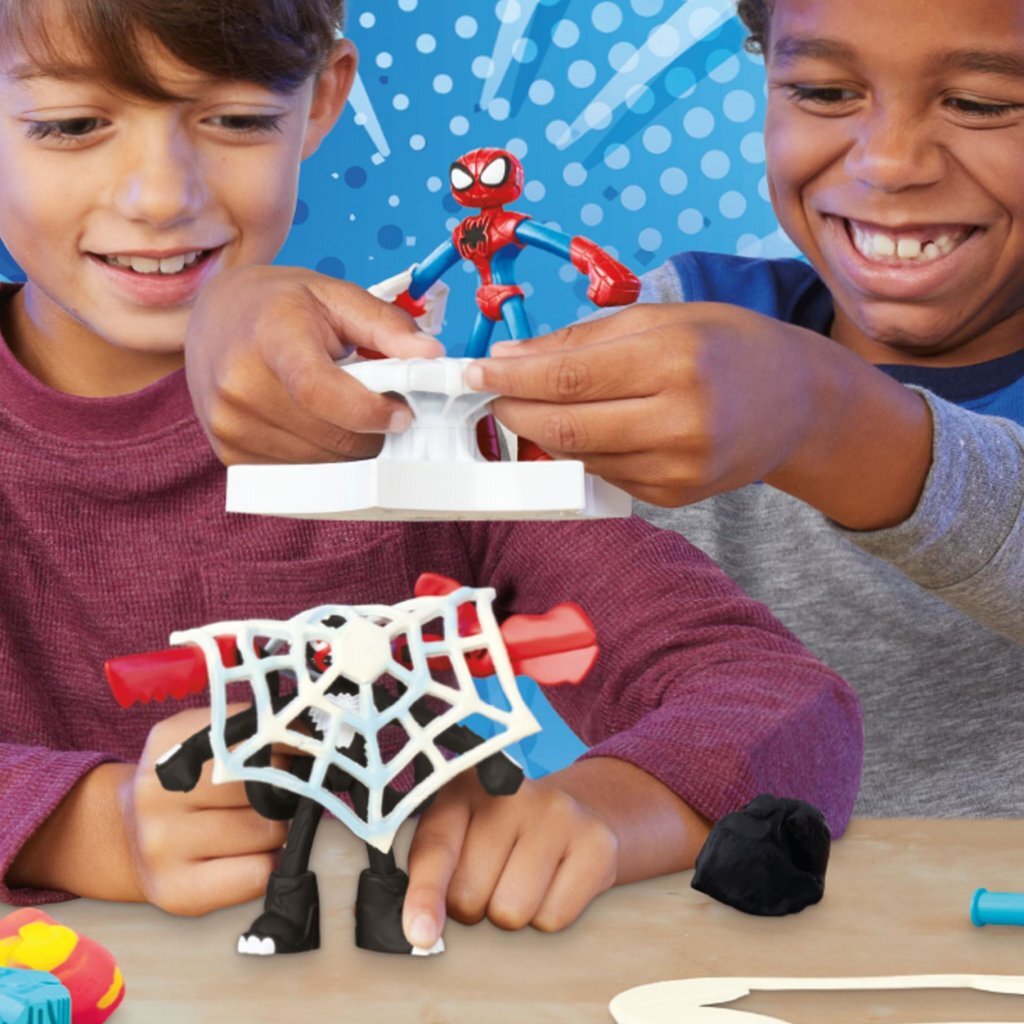Play-Doh Spiderman Launch and Slice Battle - Image 5