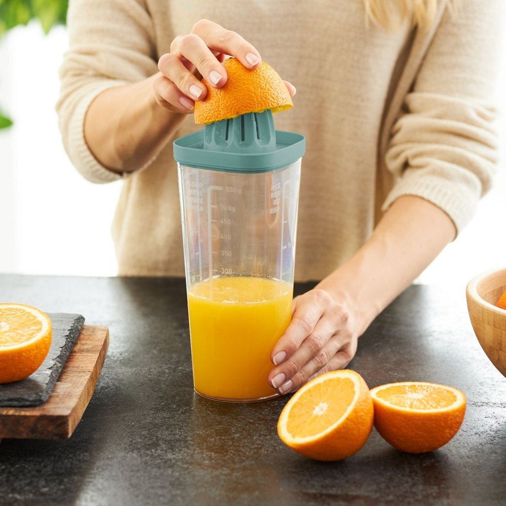 Rotho LOFT Shaker met Citruspers 1L Mistletoe Groen/Transparant - Image 4