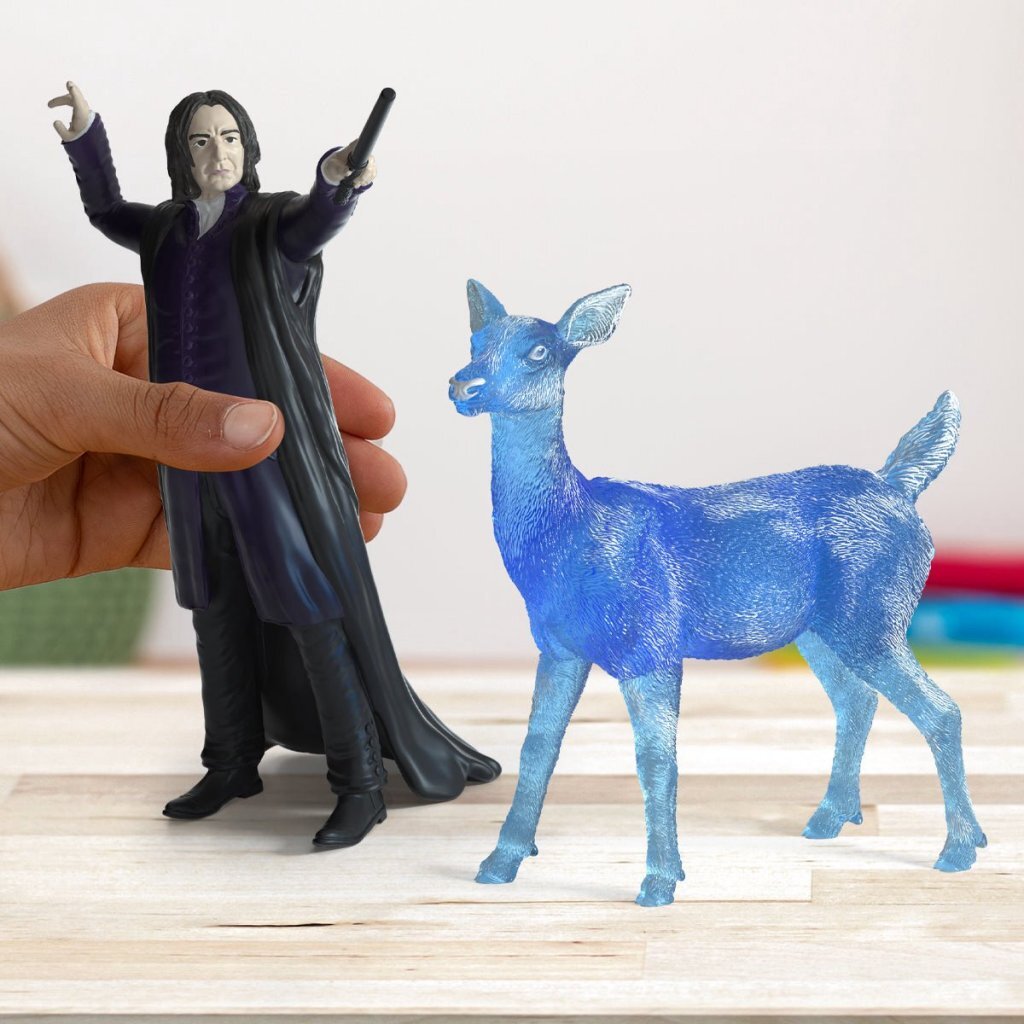 Schleich Wizarding World Professor Sneep & Patronus - Image 3