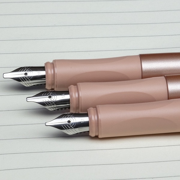 Schneider S-163706 Kalligrafie Vulpen Callissima Abrikoos 1,1mm - Image 5