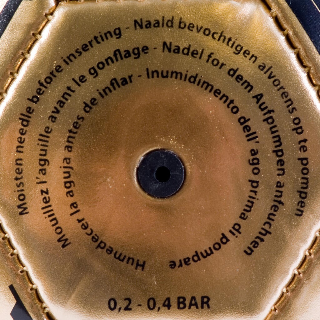 SportX Mini Voetbal Gold Metallic 16cm 160-180gr. - Image 5