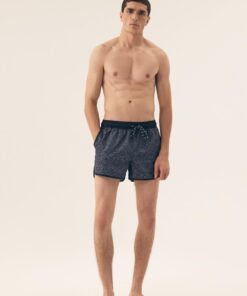 Alternative view of zwembroek model 211658 Henderson