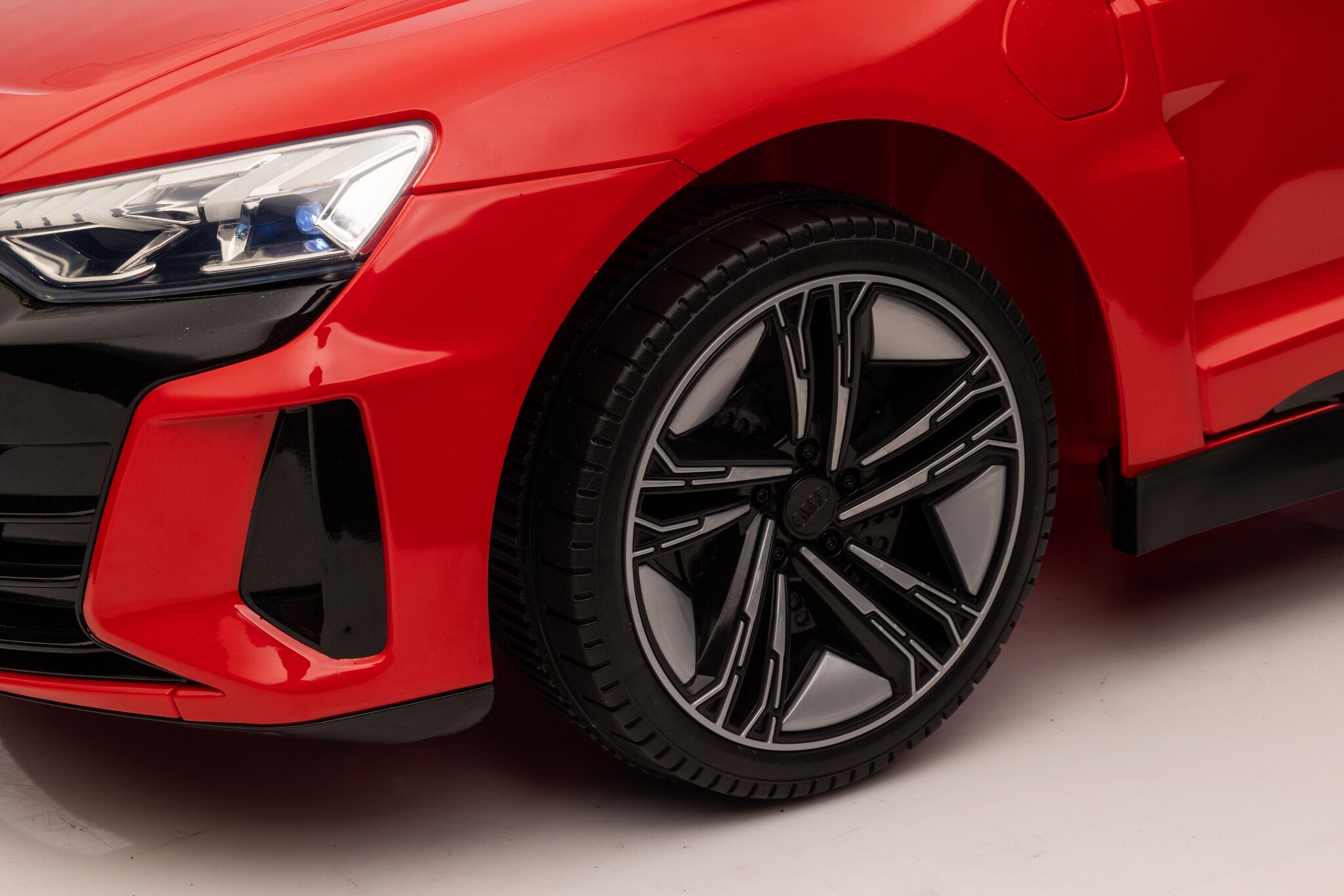 Audi RS E-tron 12V Rood - Afbeelding 5