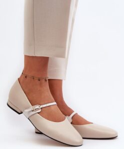 Ballerina's model 195739 Step in style