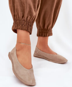 Ballerina's model 211130 Step in style