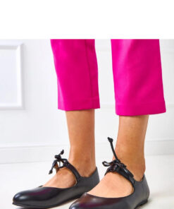 Ballerina's model 217961 Solea