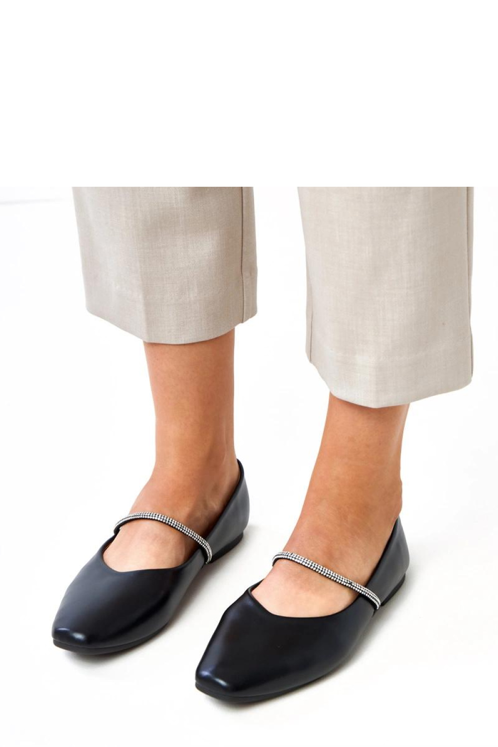 Ballerina's model 218358 Solea