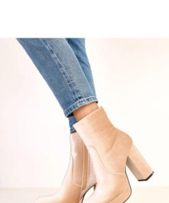 Alternative view of Laarsjes met hoge hak model 220580 Solea