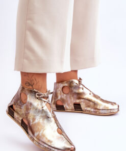 Alternative view of Laarsjes model 213155 Step in style