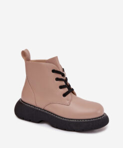 Alternative view of Laarsjes model 217789 Step in style