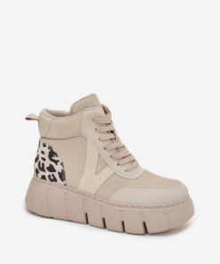 Alternative view of Laarsjes model 217816 Step in style