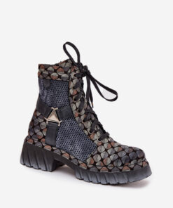 Alternative view of Laarsjes model 219247 Step in style