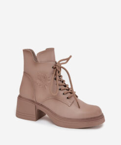 Alternative view of Laarsjes model 219255 Step in style