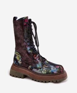 Alternative view of Laarsjes model 220497 Step in style