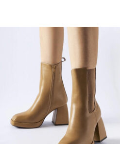 Laarsjes op sleehak model 204732 Solea