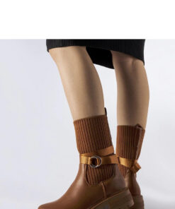 Laarsjes op sleehak model 206486 Solea