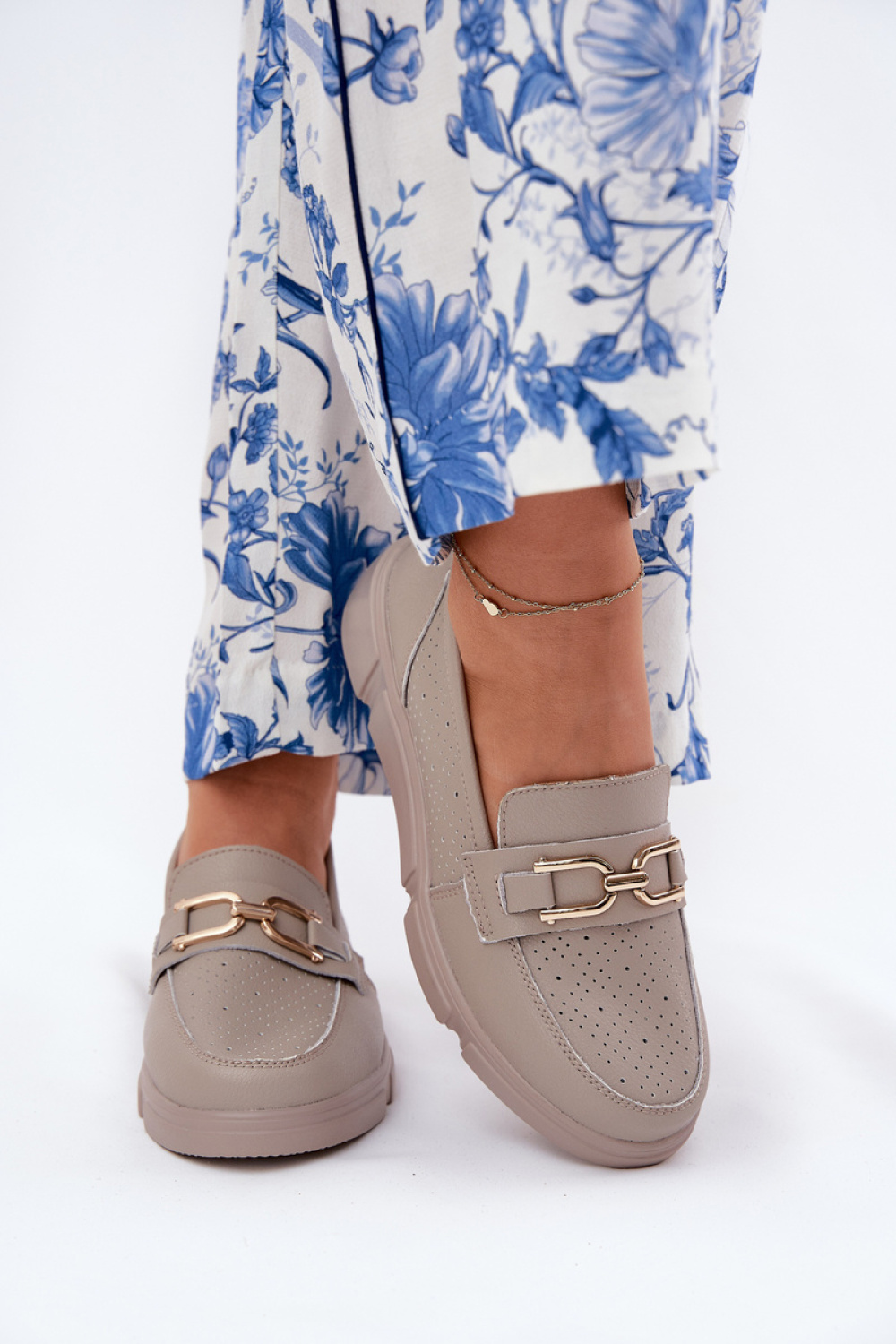 Moccassins model 211608 Step in style