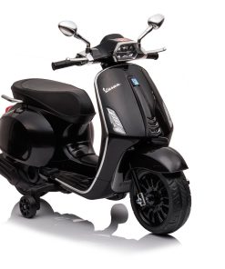 Alternative view of Vespa Sprint 6V Zwart