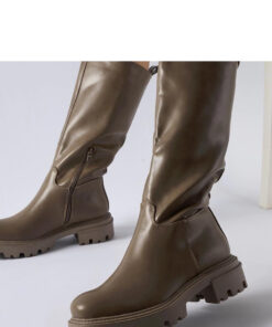 Alternative view of laarzen model 205077 Solea