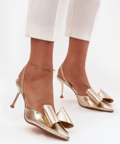 naaldhakken model 219821 Step in style