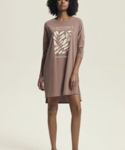 Alternative view of nachthemd model 220980 Henderson