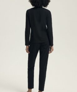 Alternative view of pyjama model 219806 Henderson