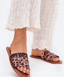 slippers model 215984 Step in style