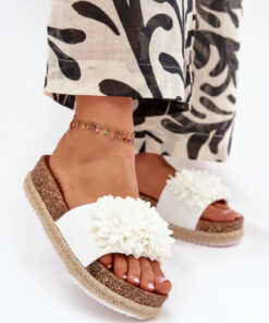 slippers model 216068 Step in style