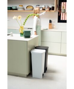 Brabantia Stepup Pedaalemmer 40L Lichtgrijs - Afbeelding 3