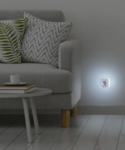 Alternative view of Hama Led-nachtlampje Met Stopcontact 2 USB-uitgangen Bewegings- En Lichtsensor
