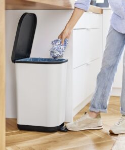 Alternative view of Rotho RIBO Pedaalemmer 35L Wit