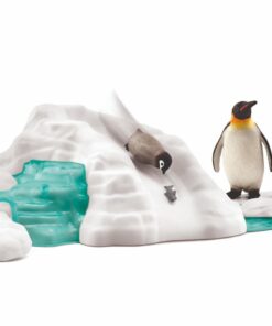 Alternative view of Schleich Wild Life Pinguïn Familie Fun